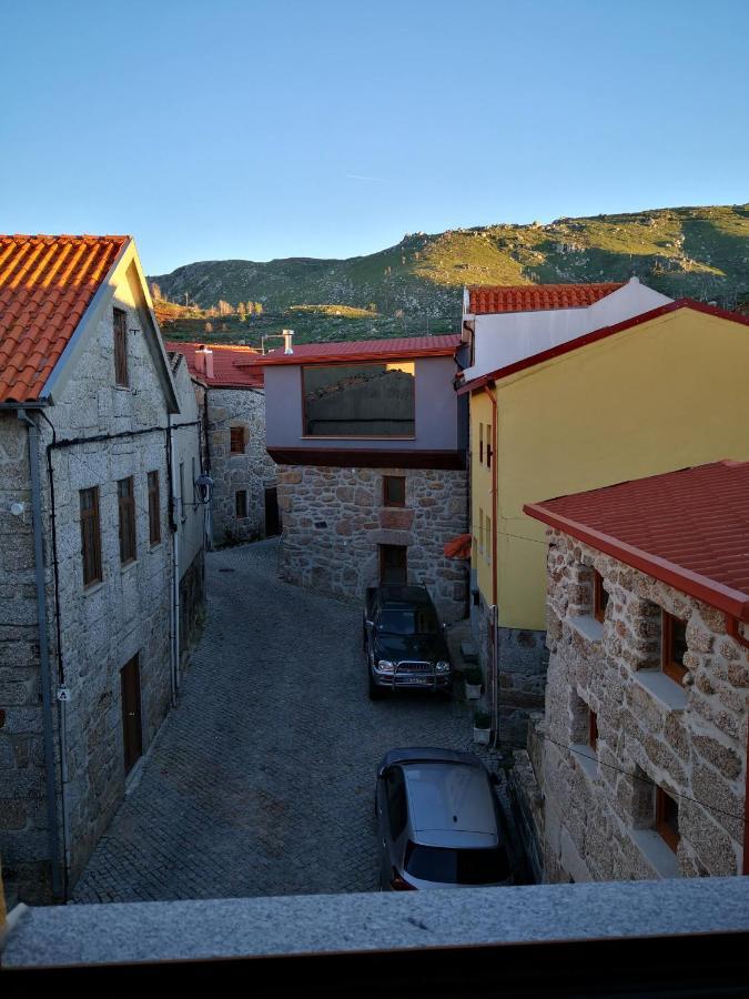 Casa Da Igreja Villa Sabugueiro  Exterior photo